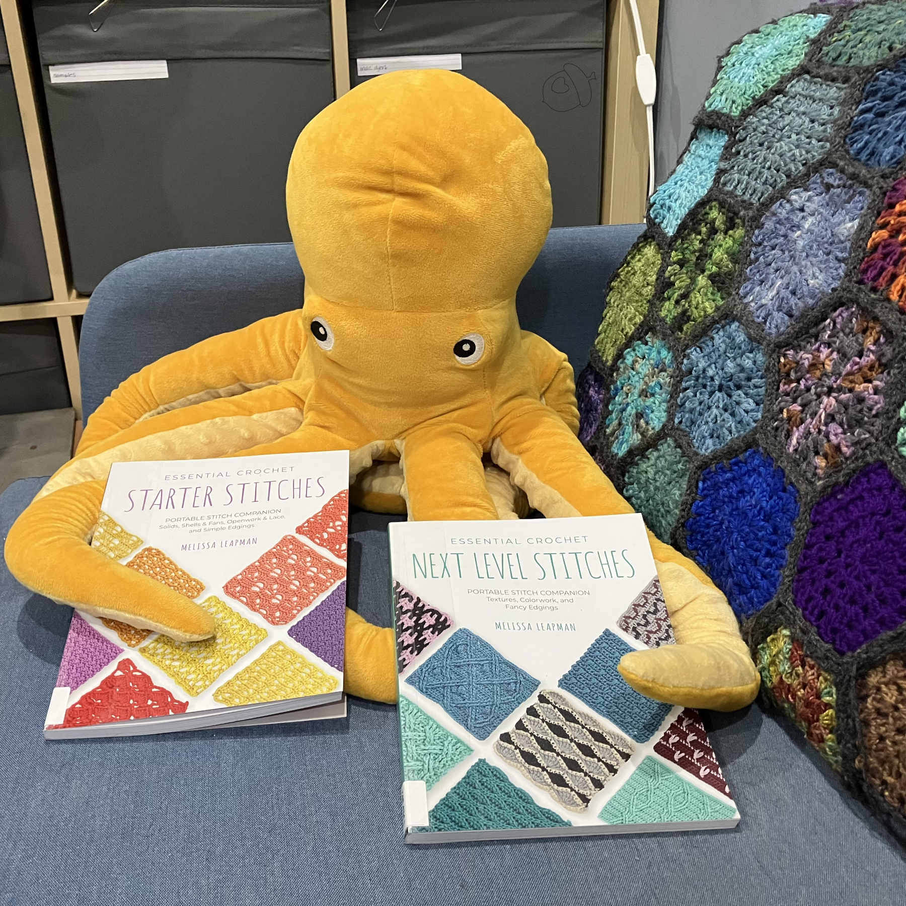 Book Reviews: Essential Crochet (two volumes)